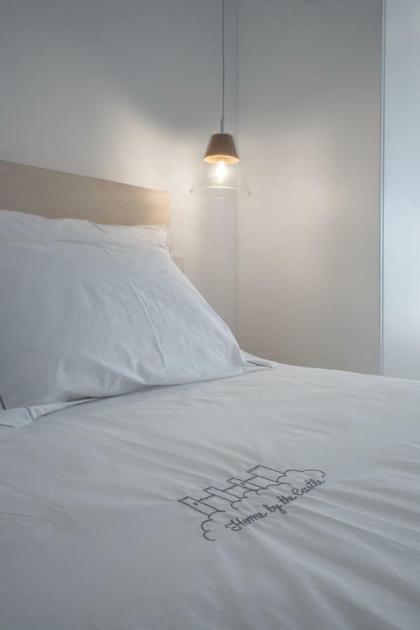 Castle Terrace Exclusive Apartment - Home By The Castle Apartment Lisbon Bagian luar foto